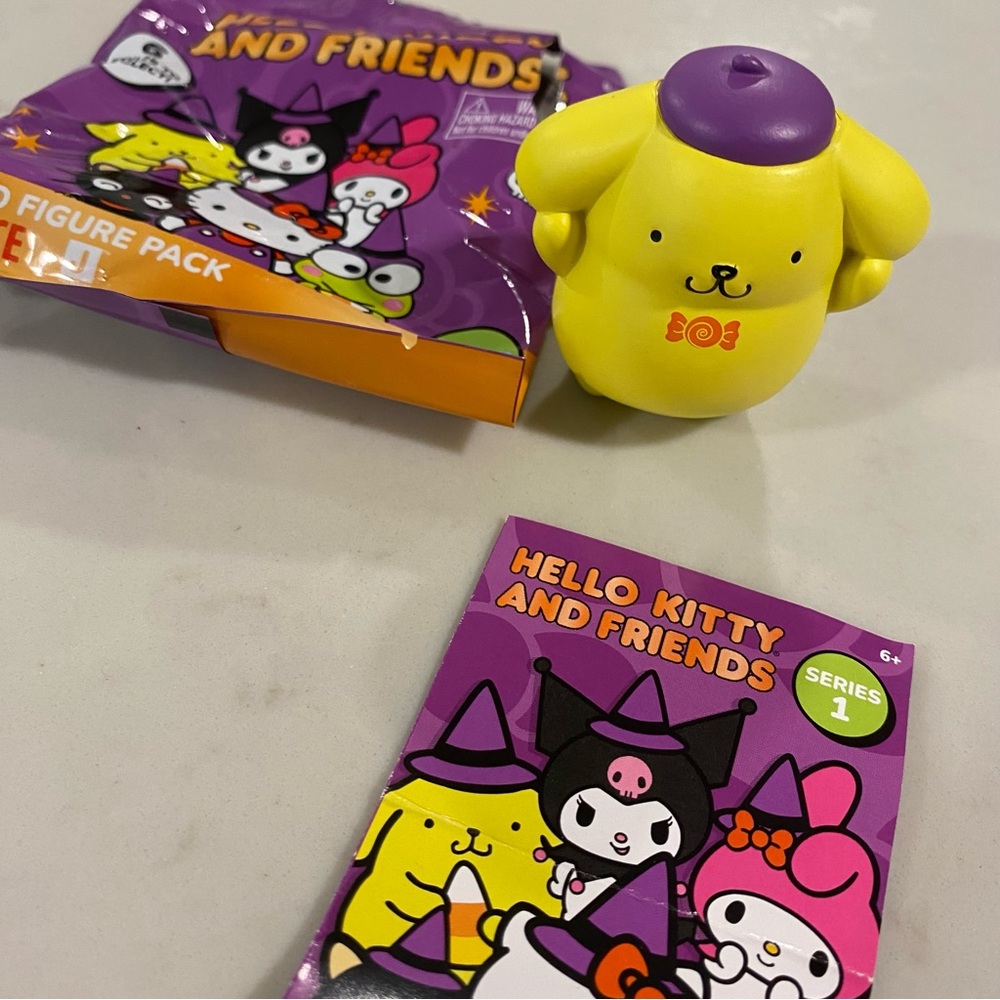 NWT Sanrio Pompompurin Halloween Figurine